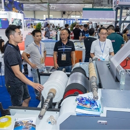 Máy móc & Thiết bị Sản xuất Nhựa & Cao su